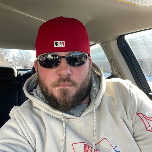 Meet your Posher, Clinton - Picture 1 of 1